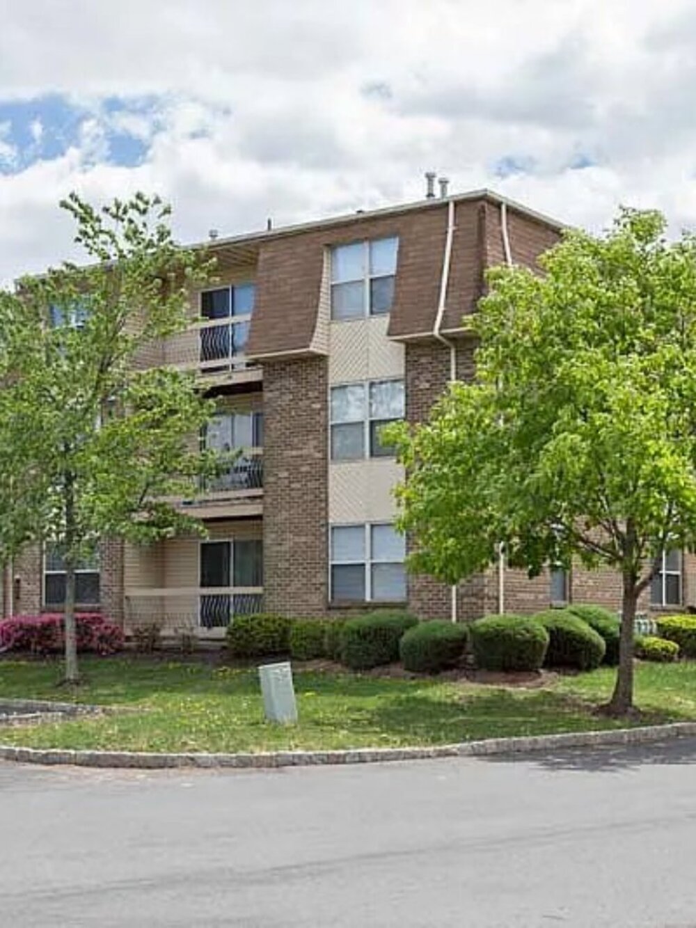 $1940 | 07080 [Lease\Rent] 1 Bed 1 Bath - Apartment